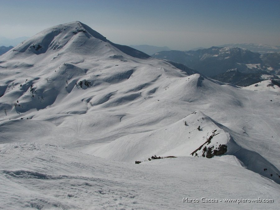 11_Verso il Sodadura e cresta Sud cima di Piazzo.JPG